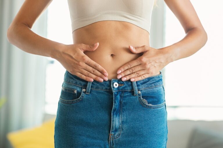 Zbohom nafúknuté brucho a nevoľnosť. Prečo sa oplatí odľahčiť jedálniček belly