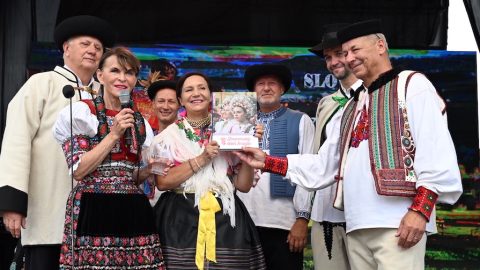 Slovenský deň kroja uviedol do života jedinečnú knihu
