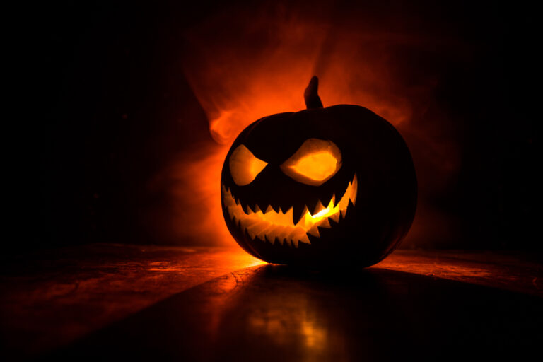 Halloween očami detí. Máme ich pred strašením chrániť, alebo im trochu strachu dokonca prospieva? halloween
