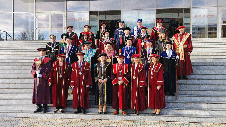 Absolútna Slovenka roka 2015 Elena Kohútiková získala vedeckú hodnosť Doctor honoris causa