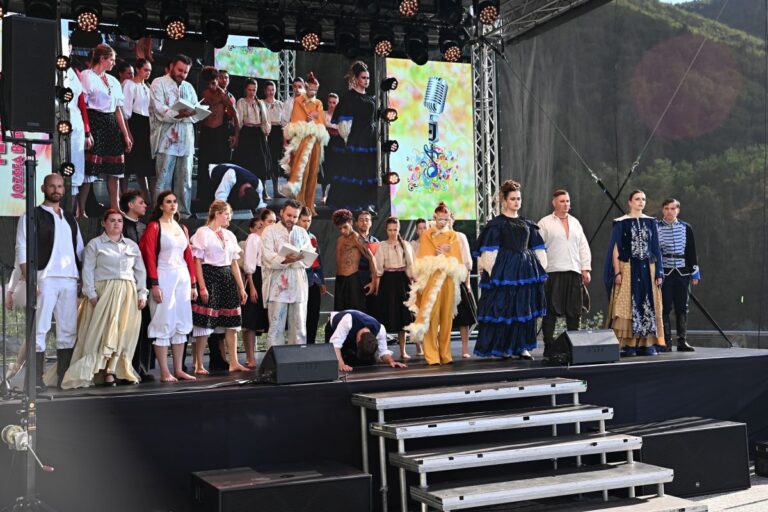 Sviatok muzikálu v srdci Horehronia: 19. ročník Muzikálového festivalu Jozefa Bednárika opäť oživil Kúpele Brusno